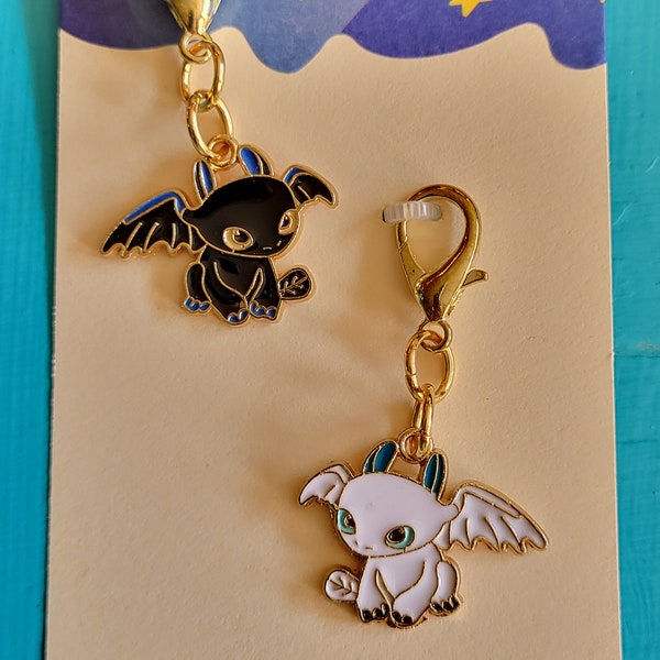 How to train Your Dragon zipper pulls