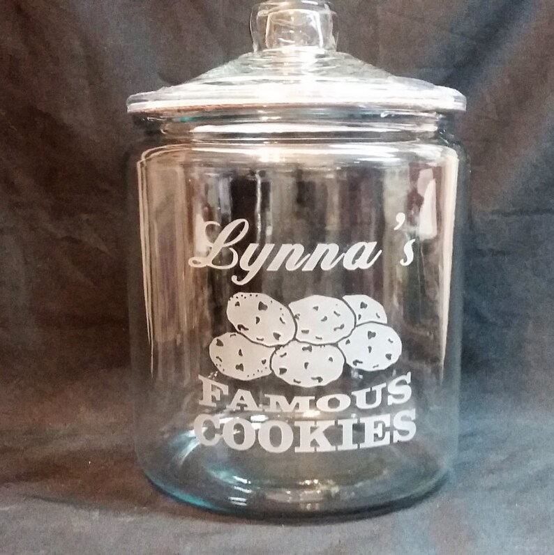 Grandma Etched Glass Cookie Jar - Clear Glass - 1/2 Gallon, Height - 8 inches - With image of Chocolate Chip Cookies w/text FAMOUS COOKIES