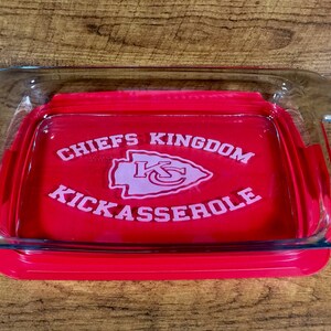 Etched Pyrex Glassware, Kansas City Chiefs, Kickasserole Pyrex Dish with Red Lid, Football Game Day Casserole Dish - P16