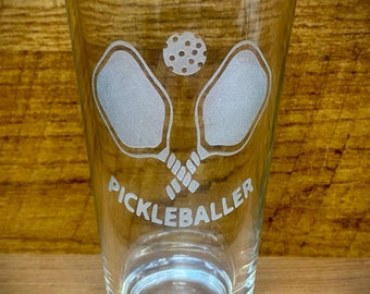 Pickleballer Beer Glass, Pickleballer Glass, Etched Beer Glass, Personalize Pickleball League, Gift for Him, Gift for Her