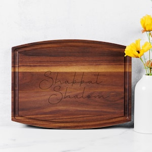 Shabbat Shalom Maple and Walnut Cutting Board with Custom Laser Engraving | Perfect for Jewish Holidays & Gifts