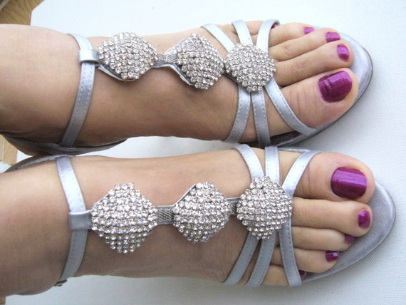 Silver high heel shoes/pin heel shoes silver and g