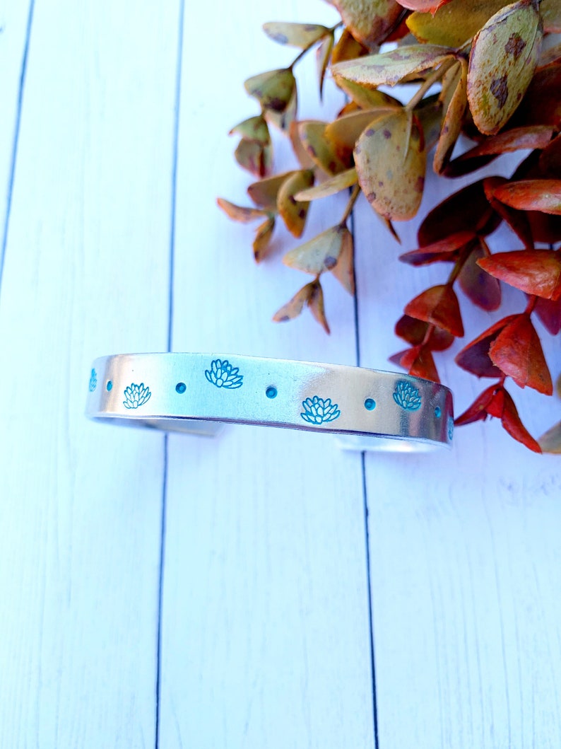 Succulent Bracelet,Succulent Jewelry,Birthday gift,Valentine\u2019s day gift,Gift for her,Plant Jewelry,Plant Mom,Stacker,Stacking Bracelet