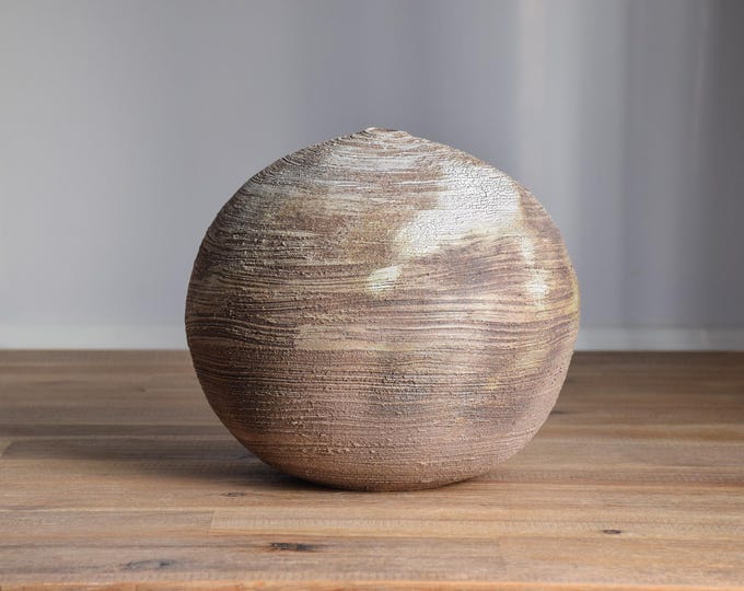 Sphere 'Erosion' (V38)