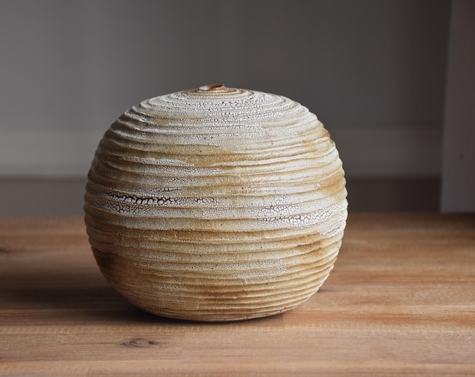 Sphere 'Aged Texture' (V15)