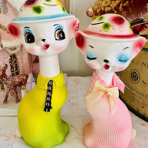 Vintage Kitsch Japan Large Ceramic Pink and Green  Sweater Kitty Cat Figurines Set Pair -  Mid Century Japan RARE