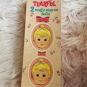 Vintage Kitsch carino adorabile Cherrful Tearful carta baby doll in cofanetto - Scatola originale rosa