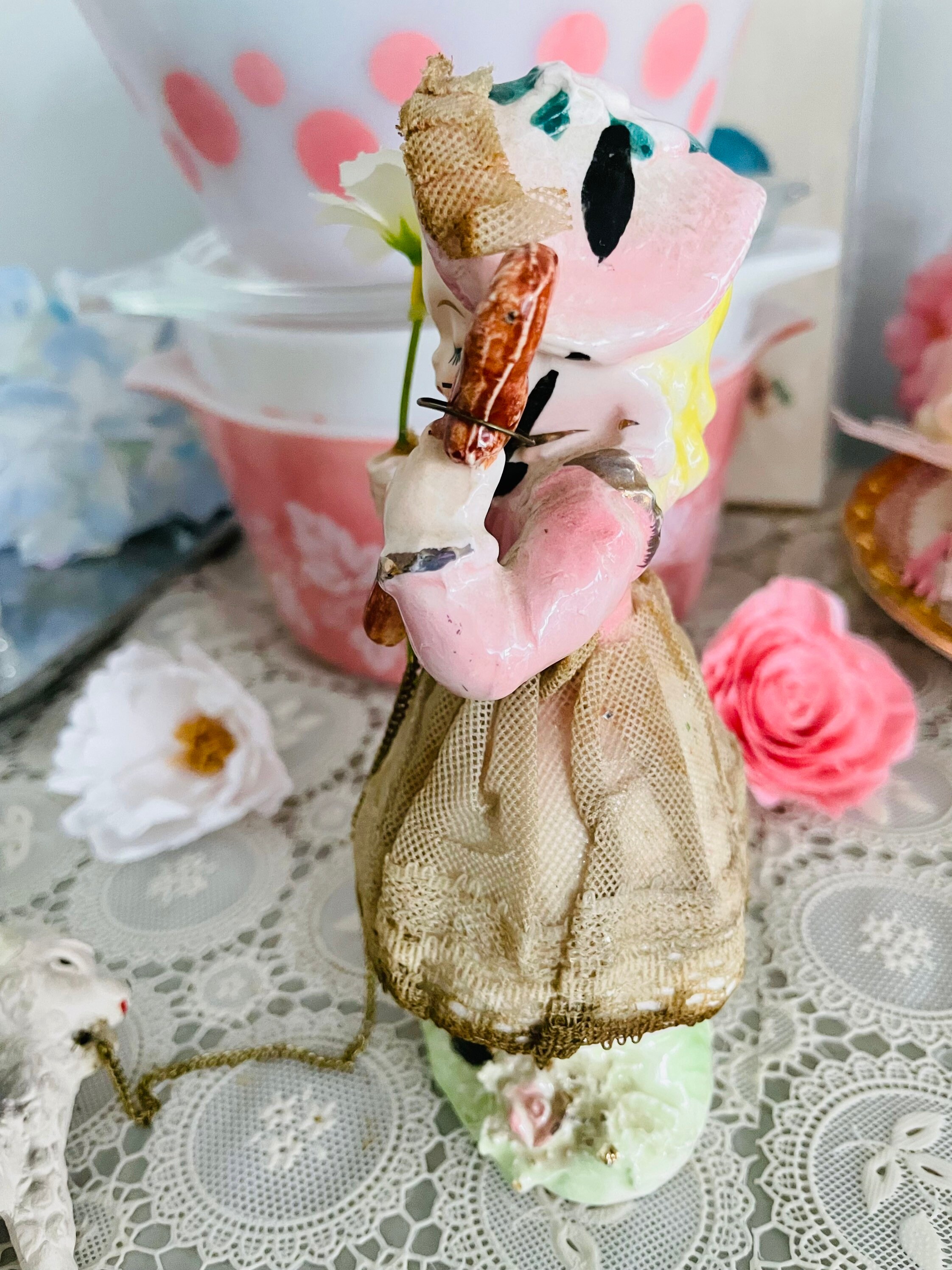 Mini Bo Peep's Sheep フィギュア Vintage Bone China Little Bo Peep Sheep Miniature Nursery