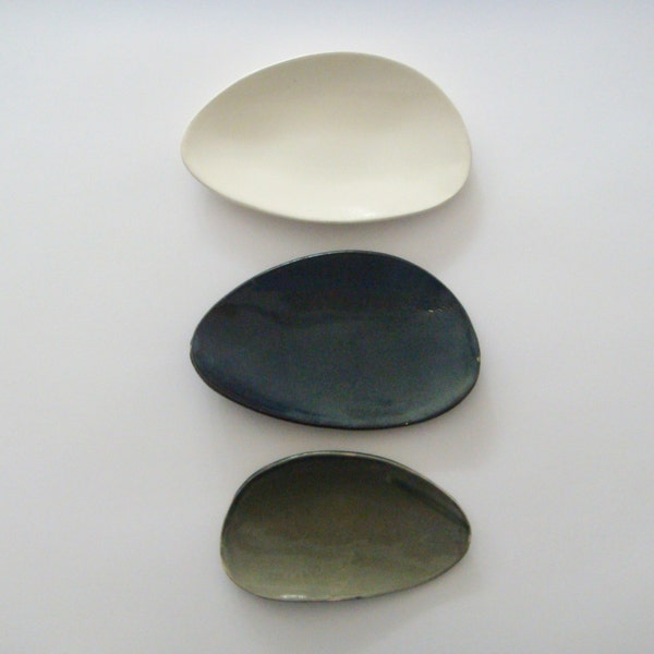 Collection of  Three Oval dishes, Ceramic Plates- Shiny White,Dark Blue & Greenly Gray