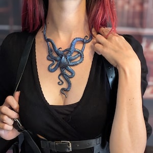 Kraken silicone necklace
