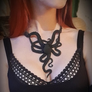 Black silicone kraken necklace