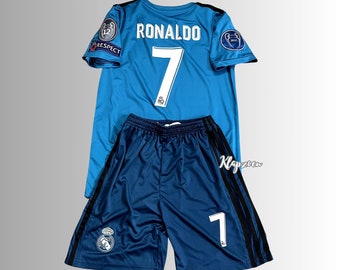 Retro Real Madrid 2017-2018 Blue Full Kit Cristiano Ronaldo No. 7 Champions League Jersey, Short Sleeve Football Uniform, Gift For Him