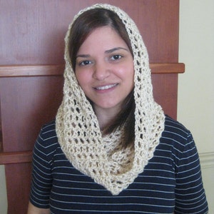 Möbius Infinity Crochet Scarf PDF Pattern