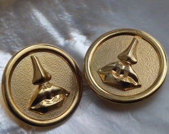 Lowest price in the internet: Vintage 1980s Salvador Dali Mouth Nose & Lips earrings Gold-Tone SURREALISM