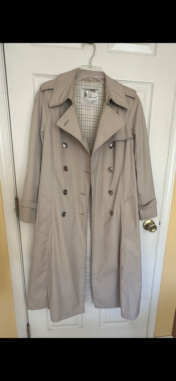 Vintage LONDON FOG Belted Trench Coat Sz 12 - image 2