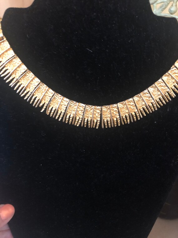 Vintage 1970s chain-link choker necklace
