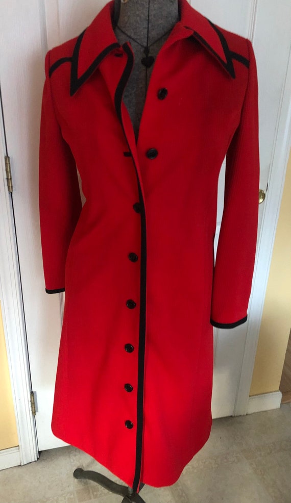 Vintage Women’s 70s Contima red & black duster ma… - image 2