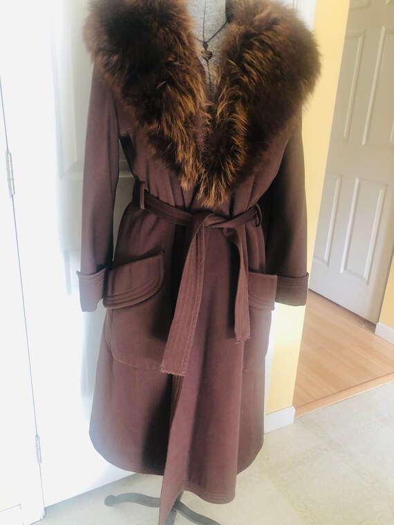 70s Nan Duskin of Philadelphia brown fur belted c… - image 10