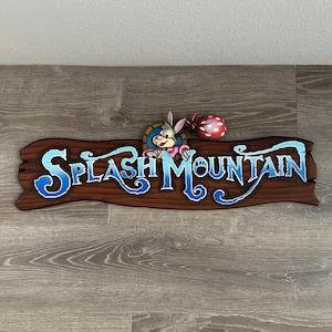 Letrero de Splash Mountain. Hecho a pedido. 81 x 26 cm.