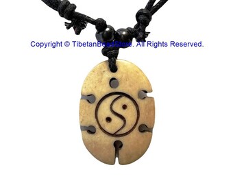 Collier pendentif tibétain fait main design Yin Yang sur cordon réglable - Bijoux de yoga bohème - HC166E