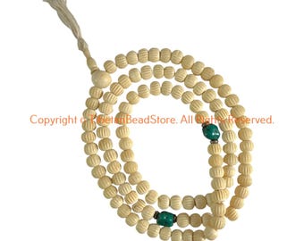 9-10 mm 緑色の牛骨チベット数珠、ターコイズ、サンゴ、金属インレイ