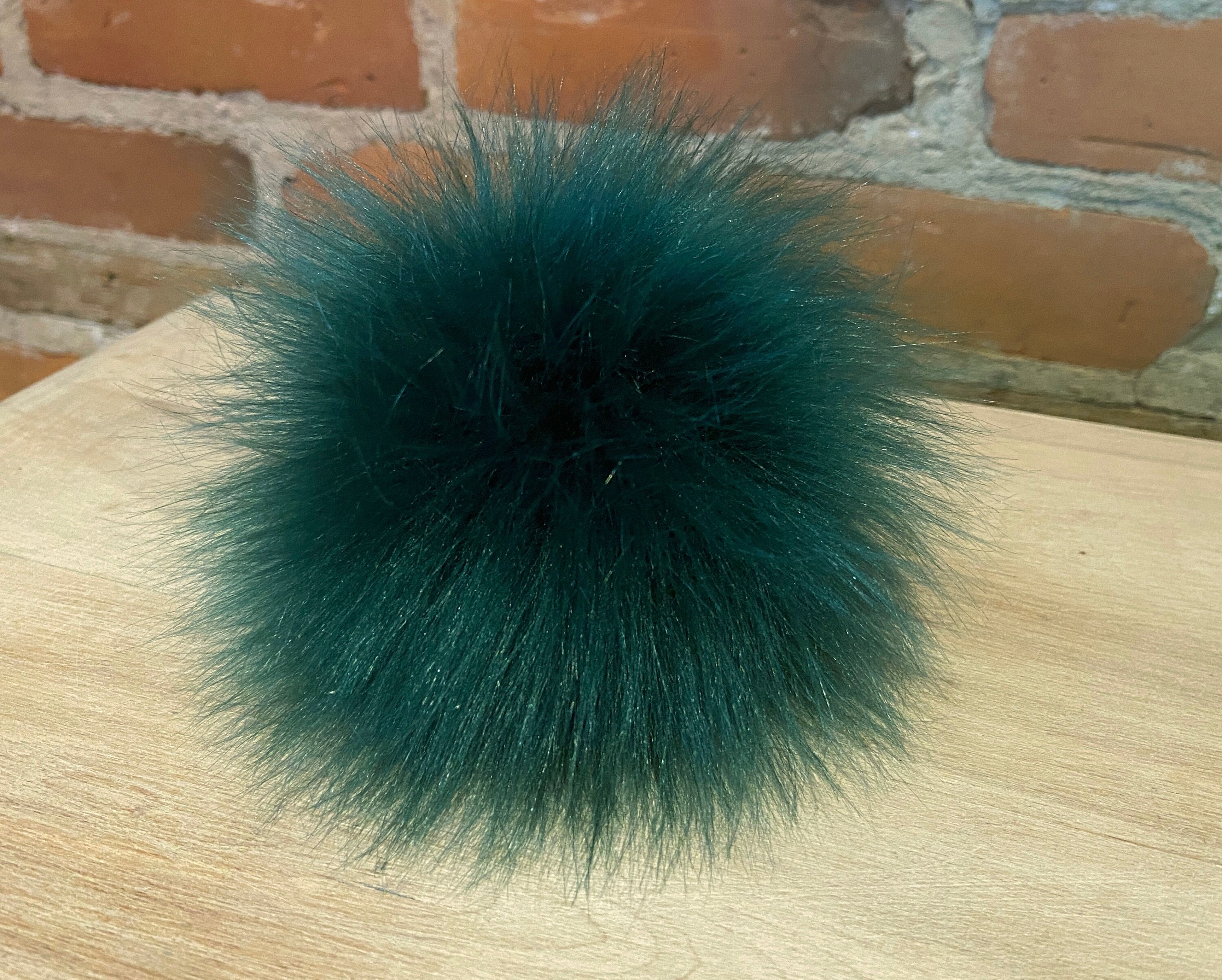 Genuine Wholesale fur ball green For Old World Style 