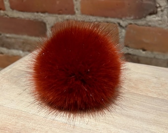 Kürbisgewürz-Nerz-Kunstfellbommel, 8,9 cm großer Fellball