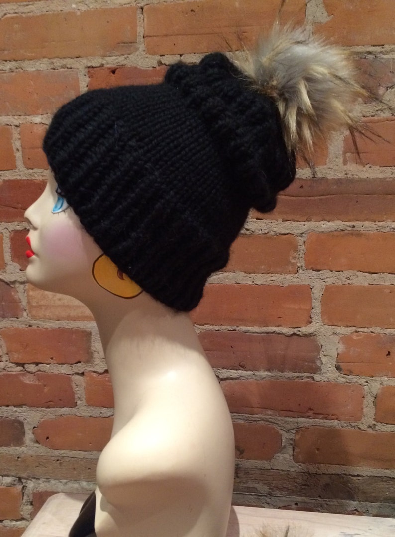 Detachable 5 Inch Hat Pom Pom Finn Raccoon Faux Fur Pom Pom Knitting Loop Pom Gold Raccoon Grey Raccoon Faux Finnish Raccoon