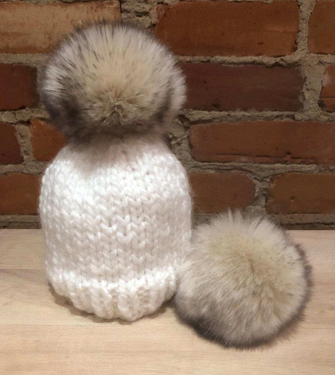 Pompón De Piel Sintética Marrón Y Canela - 10 Cm De Diámetro, Ideal Para Manualidades, Gorros Y Accesorios