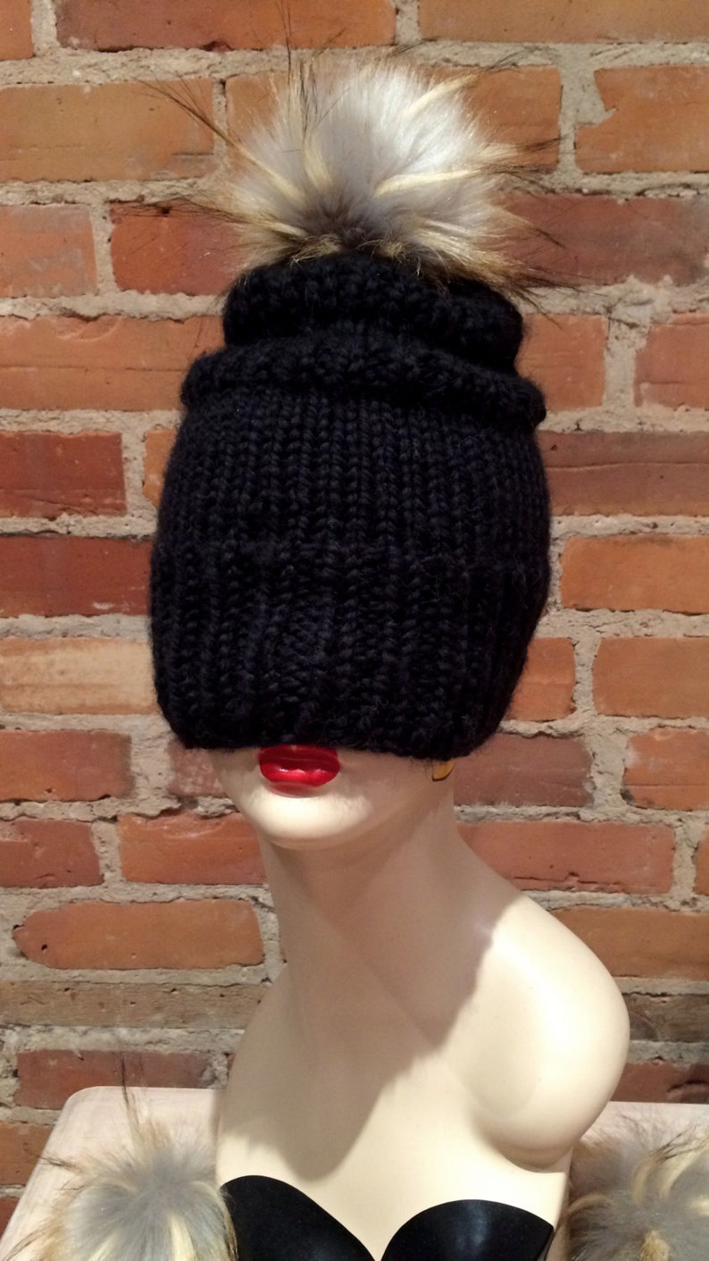 Detachable 5 Inch Hat Pom Pom Finn Raccoon Faux Fur Pom Pom Knitting Loop Pom Gold Raccoon Grey Raccoon Faux Finnish Raccoon