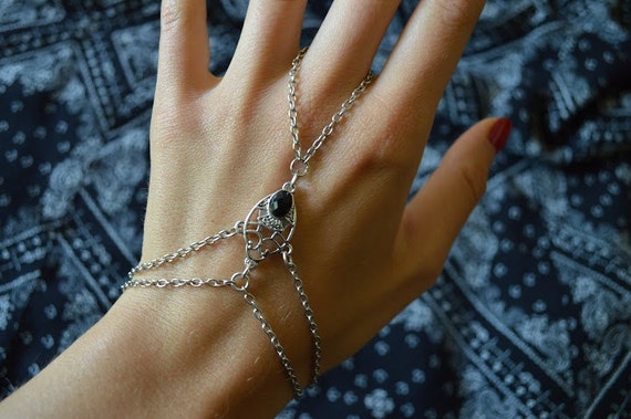 Women Silver Metal Hand Chain Bracelet Ball Charms Ring Connected Glove  Bridal | eBay
