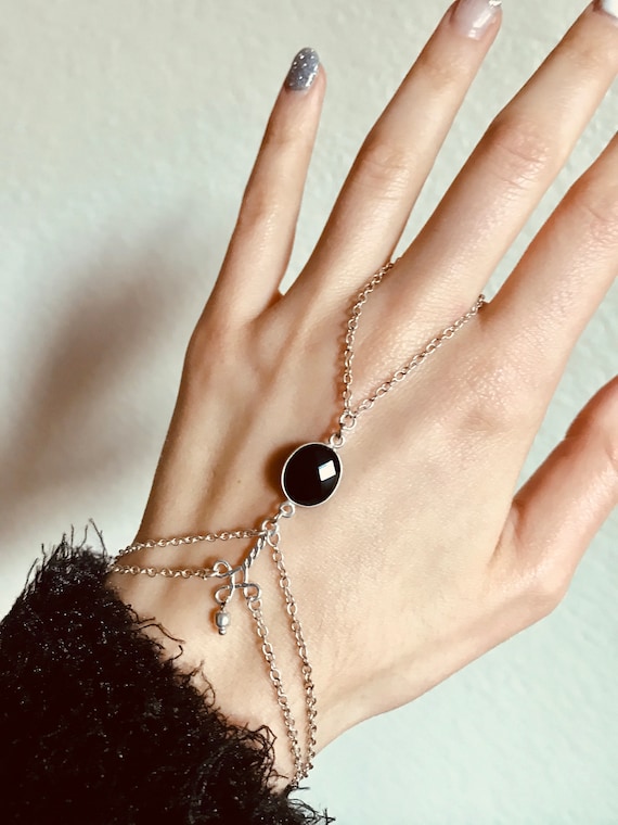 Black etsy jewelry shops deals
