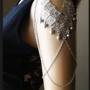 Sirena Chain Armlet Shoulder, Armor Chain Shoulder, Silver Plated Arm Chain,Shoulder Tattoo