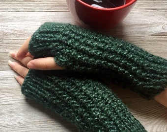 Last Minute Knit Fingerless Gloves knitting pattern, Instant Download knitting pattern, Easy knitting pattern, Gifts knitting pattern, Quick