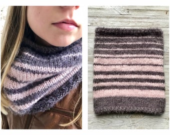 Cowl Knitting Pattern, Luna Knit Cowl Pattern, Easy knitting pattern, Womans scarf knitting pattern