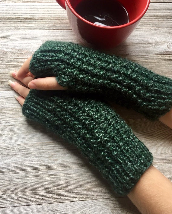 Last Minute Knit Fingerless Gloves Knitting Pattern Instant Download Knitting Pattern Easy Knitting Pattern Gifts Knitting Pattern Quick