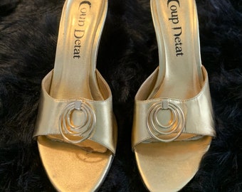 Vintage Gold Leather Wedge Sandals.  Size 8.