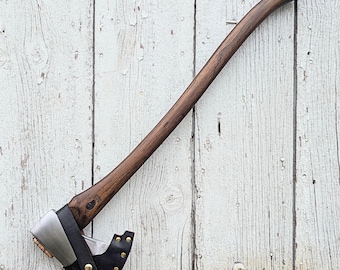 3.5lbs Classic Felling Axe | Campsite Gear | Campfire Tools