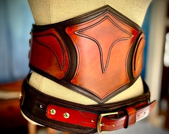 Custom leather corset (hip belt in secondary listing)