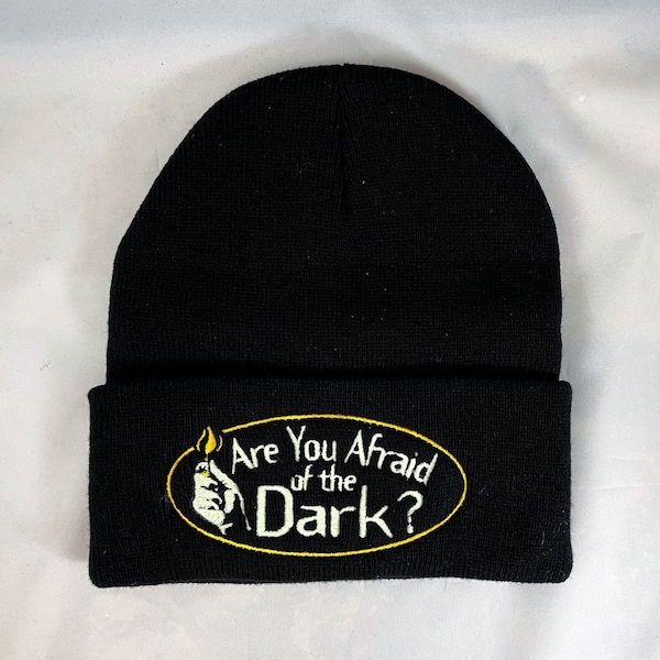 Avez-vous peur du noir ? bonnet BRILLANT dans le noir