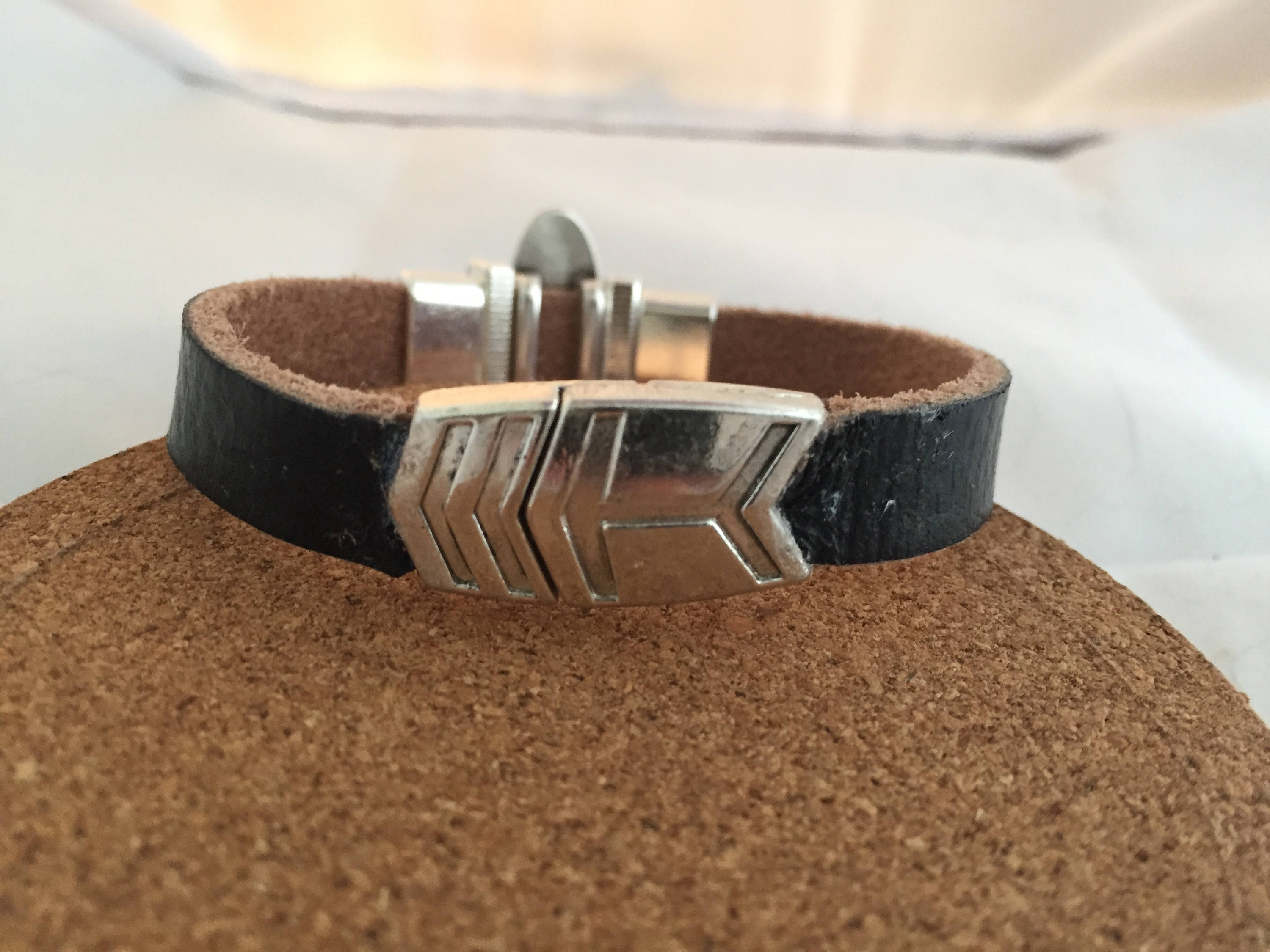 チ*カ様 nonnative BRACELET COW LEATHER ブレスレ Amazon.com: Bcughia Simple Bracelet, Mens Leather Bracelet
