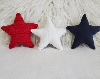 red star pillow