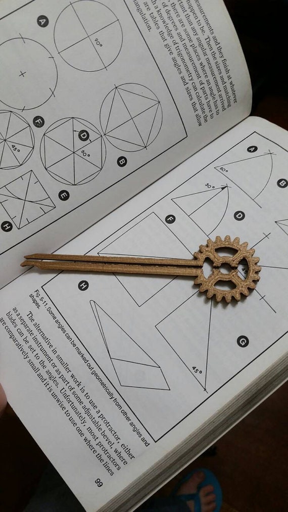 Download Gear Bookmark Laser Cut File or 3d Printing SVG file