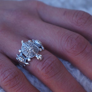 Sterling Silver Turtle Ring - Mother With Babies - Moternal Love Jewelry - Family Ring - Mother's Ring - Hypoallergenic Jewelry