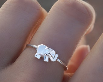 Final Sale - Dainty Elephant Ring,Baby Elephnat Ring - Maternal Love Jewelry - Family Ring - Stacking Animal Ring - Hypoallergenic Jewelry