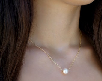 Solitaire Pearl Necklace in Sterling Silver or Yellow Gold - Freshwater Pearl Pendant - Necklace with Large Pearl