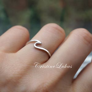 10k gold clearance wave ring