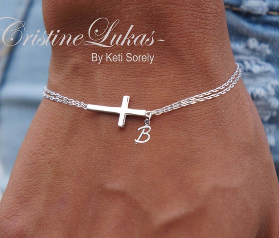 Petit bracelet croix laterale avec initiale Argent sterling or jaune or blanc ou or rose Croix personnalisee a double chaine Etsy France