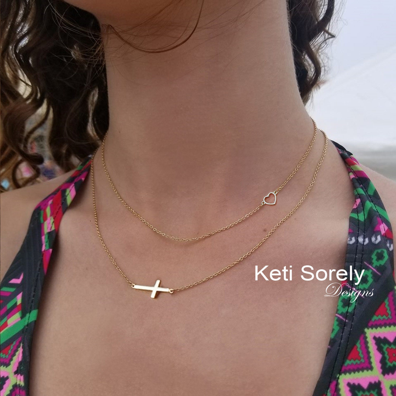 Dainty side cross necklace sale