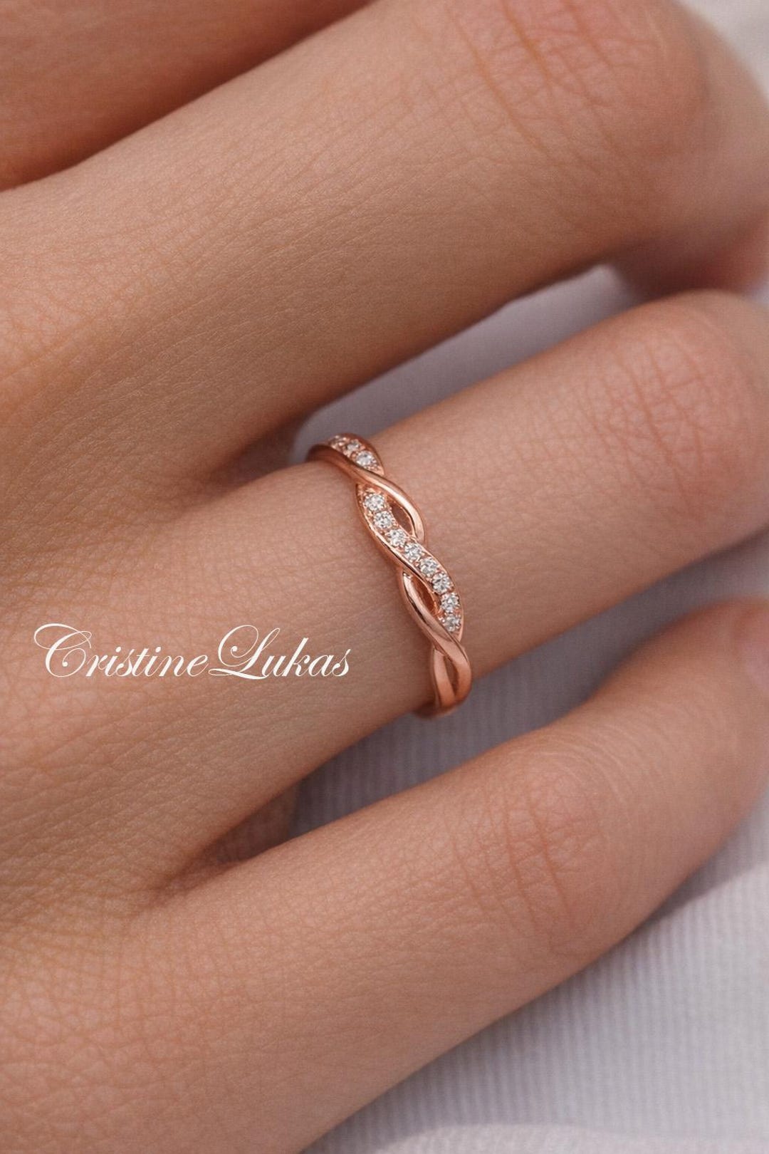 ローズゴールド インフィニティリング ストーン付き スターリングシルバー、イエローゴールド、またはローズゴールドに CZ